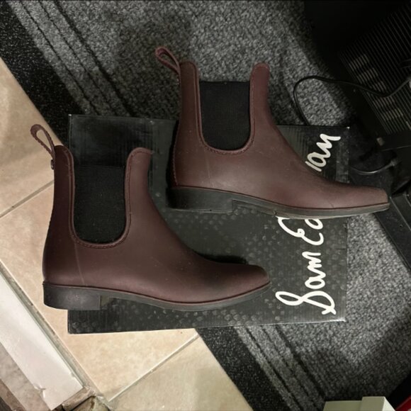 Sam Edelman Tinsley Sangria Matte Rain Boots - Picture 5 of 10